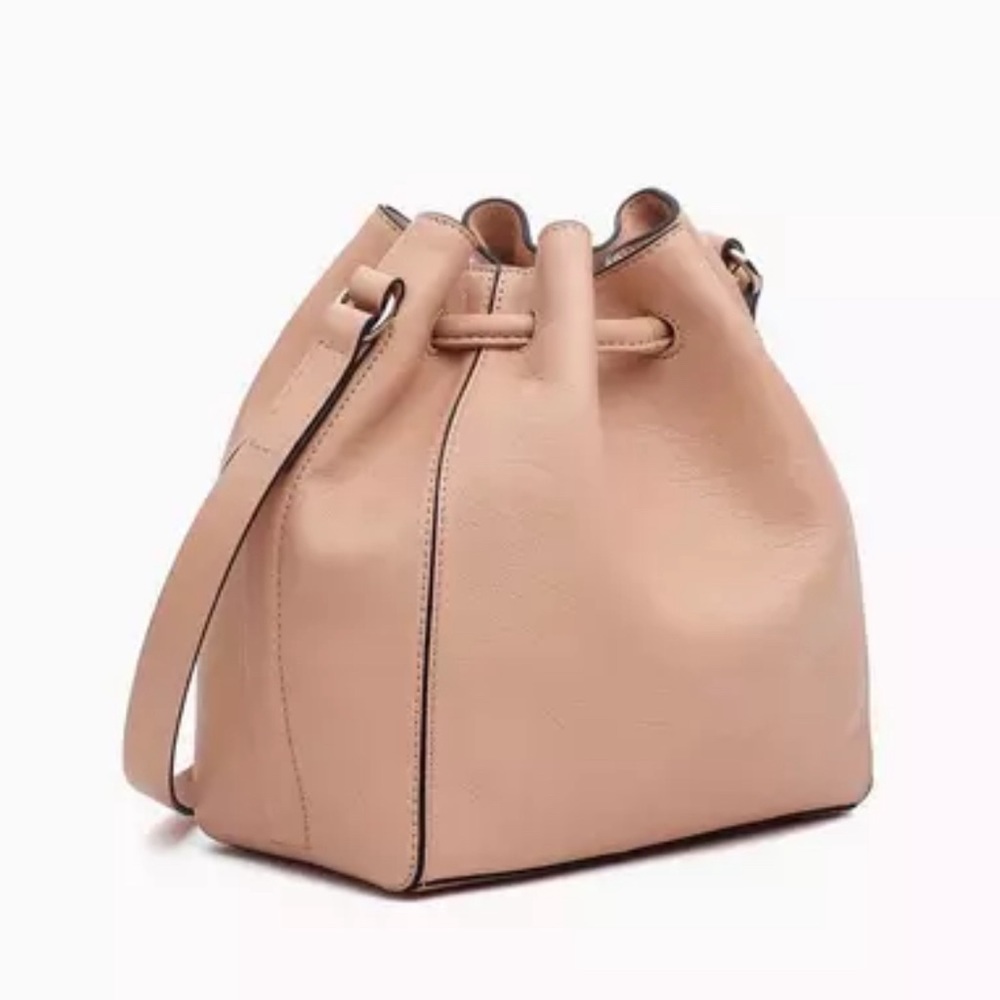 Rag and Bone Aston bucket bag in nude NWOT - Picture 3 of 7